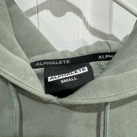 Alphalete hoodie - Picture 2 of 3